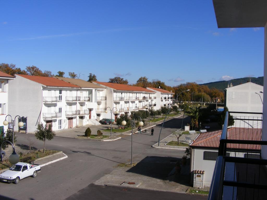 Casa Vacanze Isabella Aliano Exteriör bild